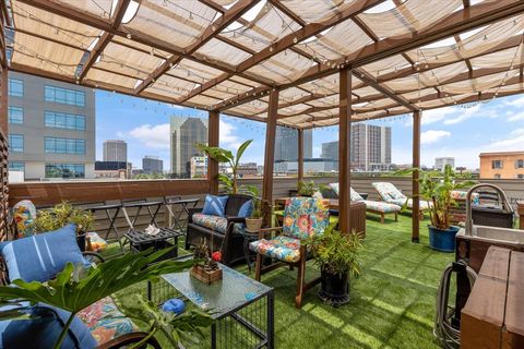 2123 Albany Street Dallas TX 75201