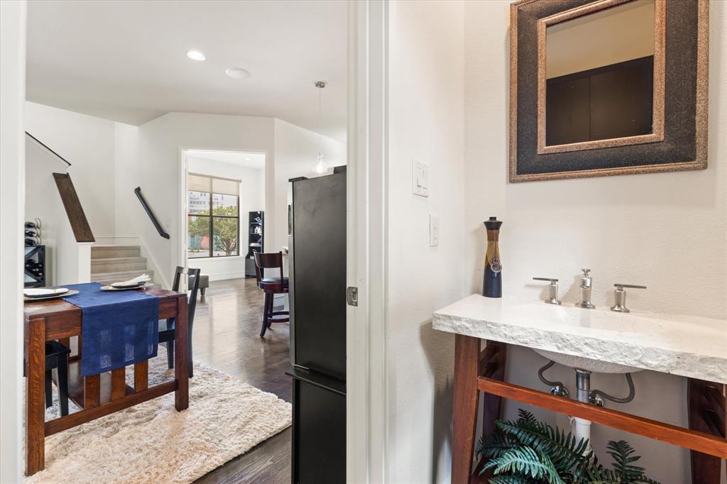 Twenty 01 Hundred - Residential