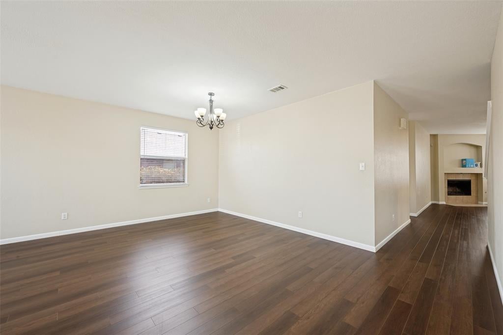 814 White Dove Drive