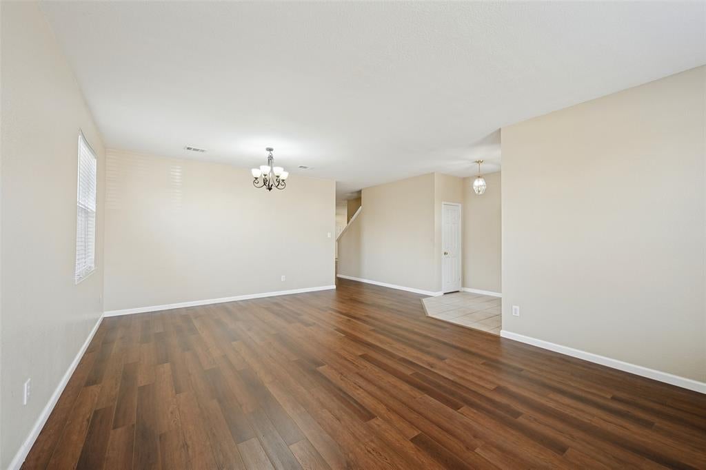 814 White Dove Drive
