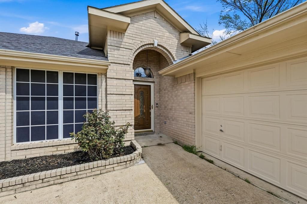 Photo of 3107 Deerhollow Drive, Mesquite, TX 75181 (MLS # 21196367)