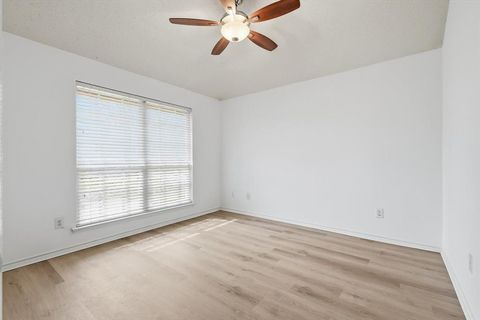 Tiny photo for 3107 Deerhollow Drive, Mesquite, TX 75181 (MLS # 21196367)