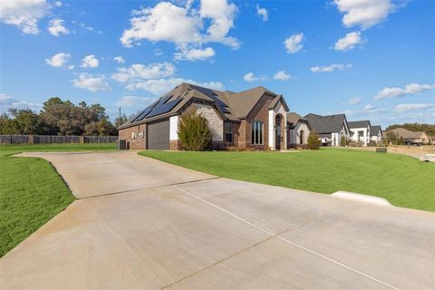 A home in Granbury