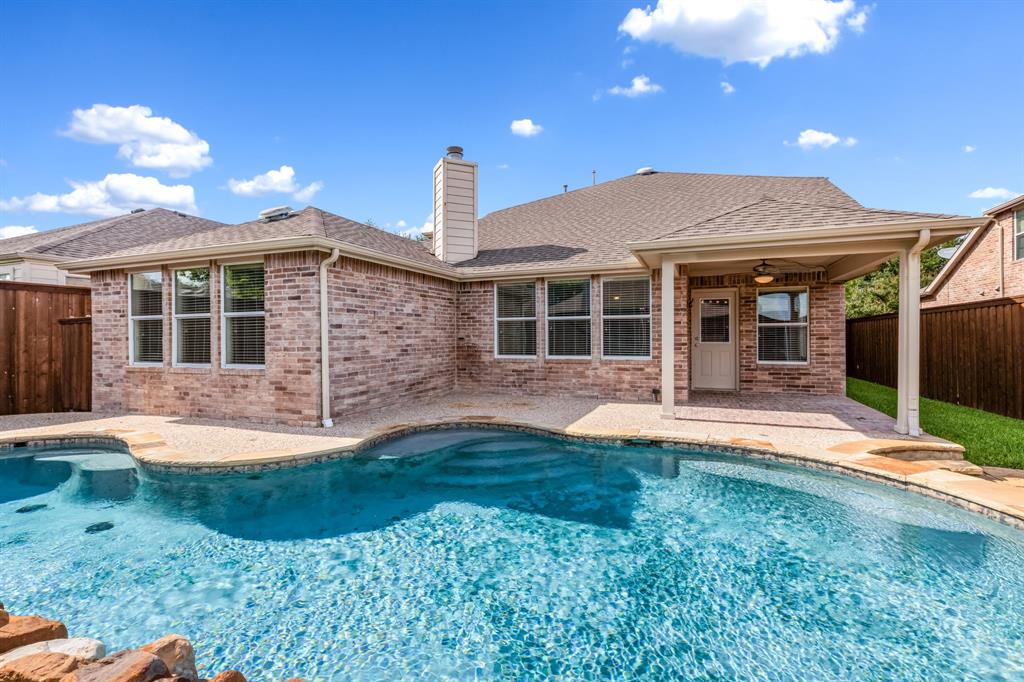 5801 Mariposa Drive