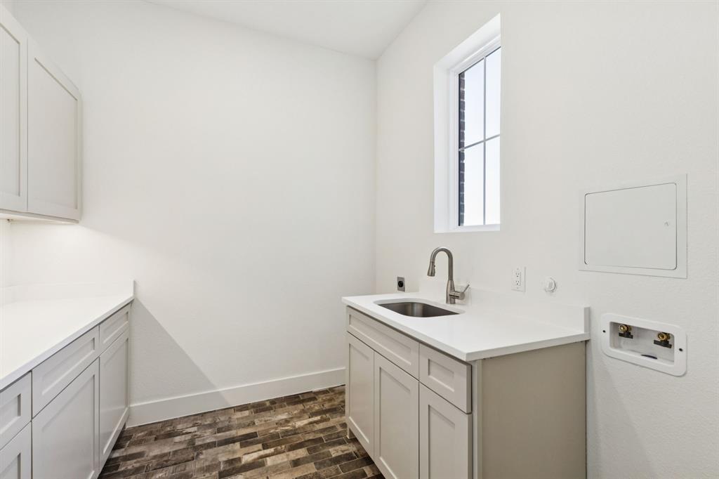 Estates of Hidden Creek - Residential