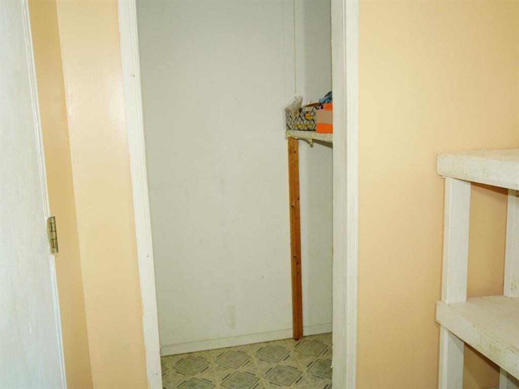 Groesbeck - Residential