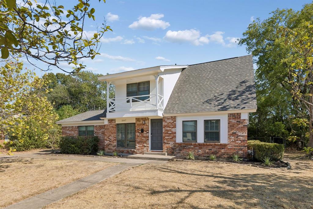 2047 Abshire Lane