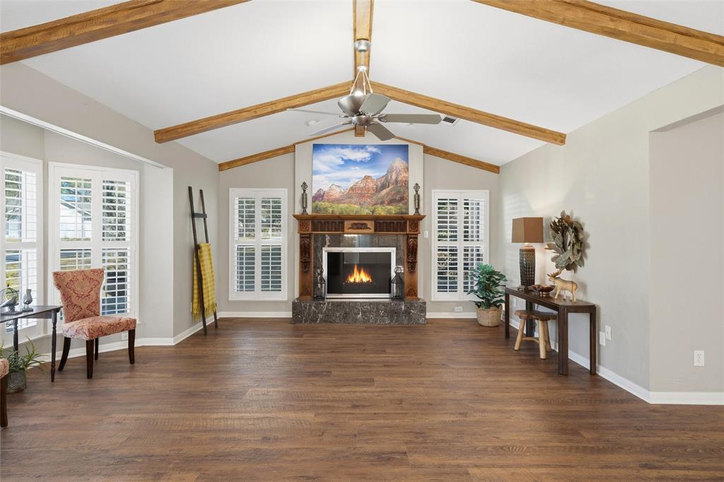 4425 Westchester Drive