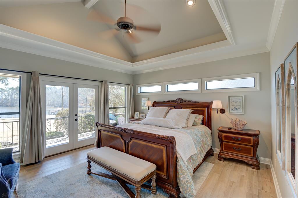 422 Bridgewater Circle