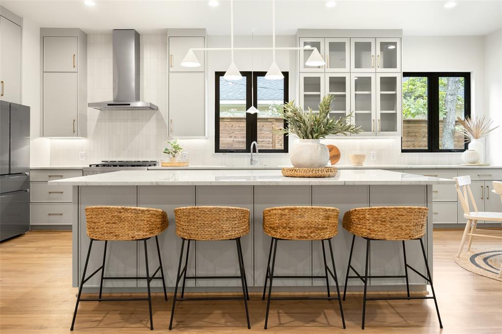 LAKE HIGHLAND ESTATES 3 - Residential