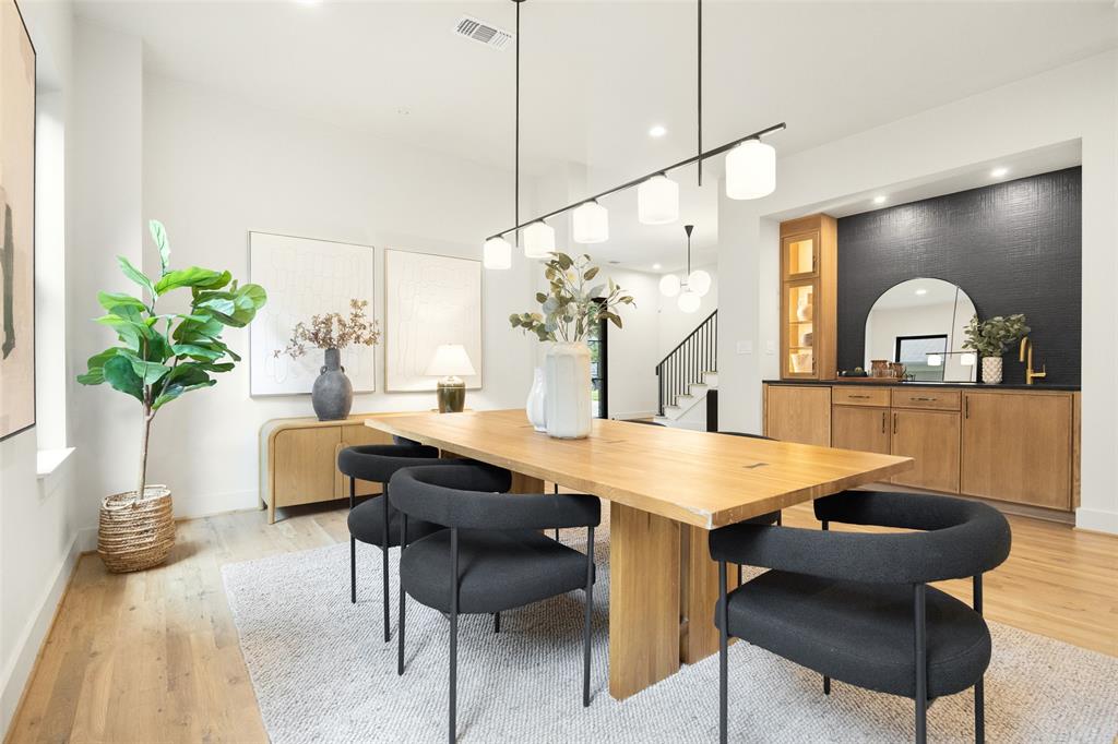 LAKE HIGHLAND ESTATES 3 - Residential