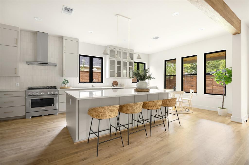 LAKE HIGHLAND ESTATES 3 - Residential