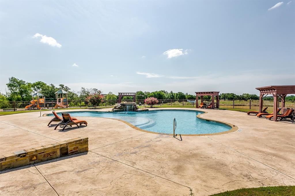 Retreat Ph 01 - Land