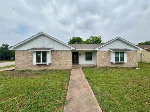 1153 Tracy Lane Lancaster TX 75134