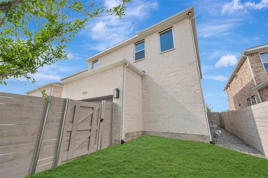 Painted Tree-Woodland West - Residential