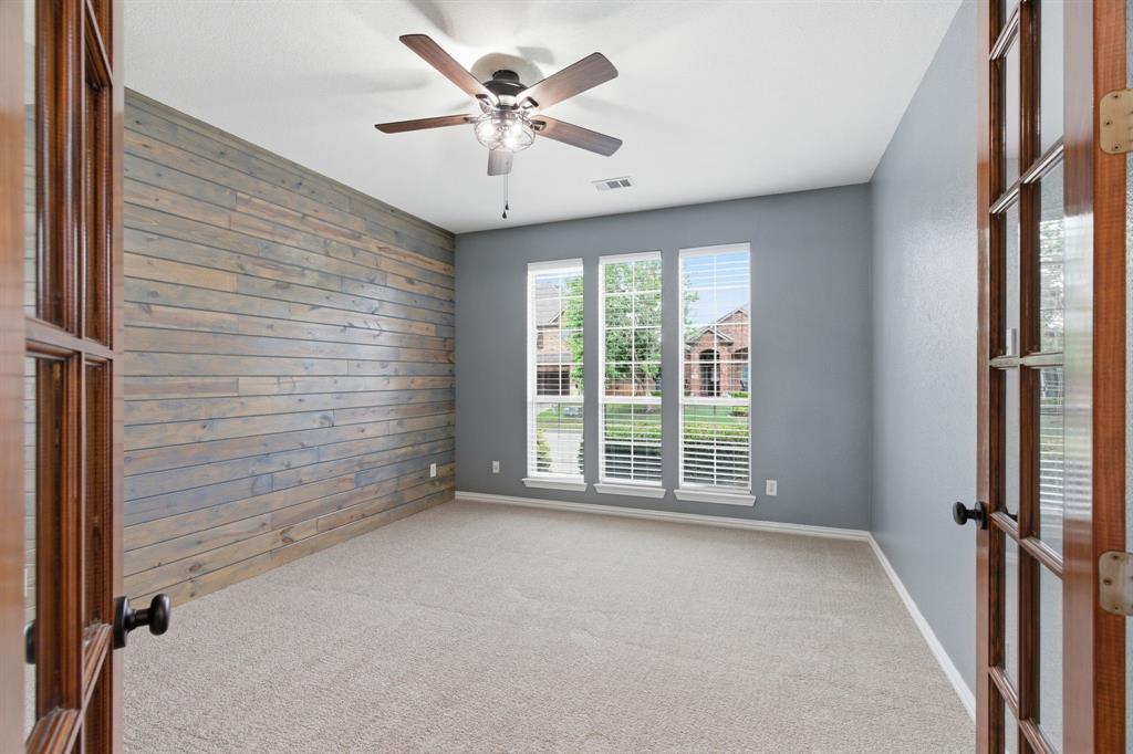 404 Sodbury Court