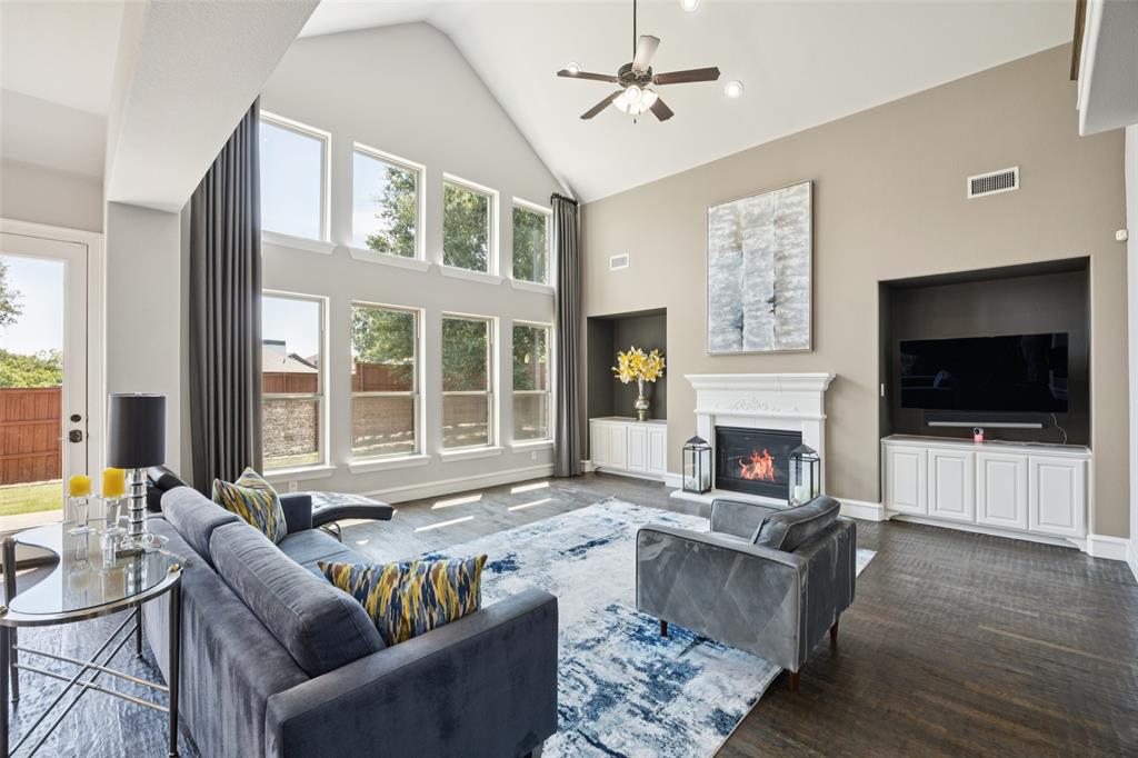 VillasAlto Vista - Residential