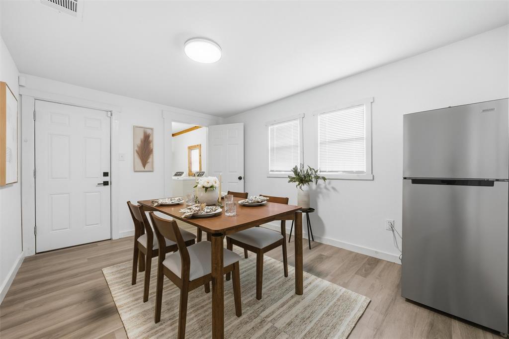 Central Villa - Residential