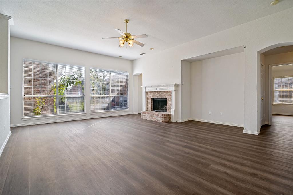 7309 Meadowwood Drive