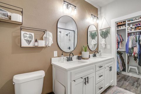 Tiny photo for 9720 Scenic View Court, Rio Vista, TX 76093 (MLS # 21101283)