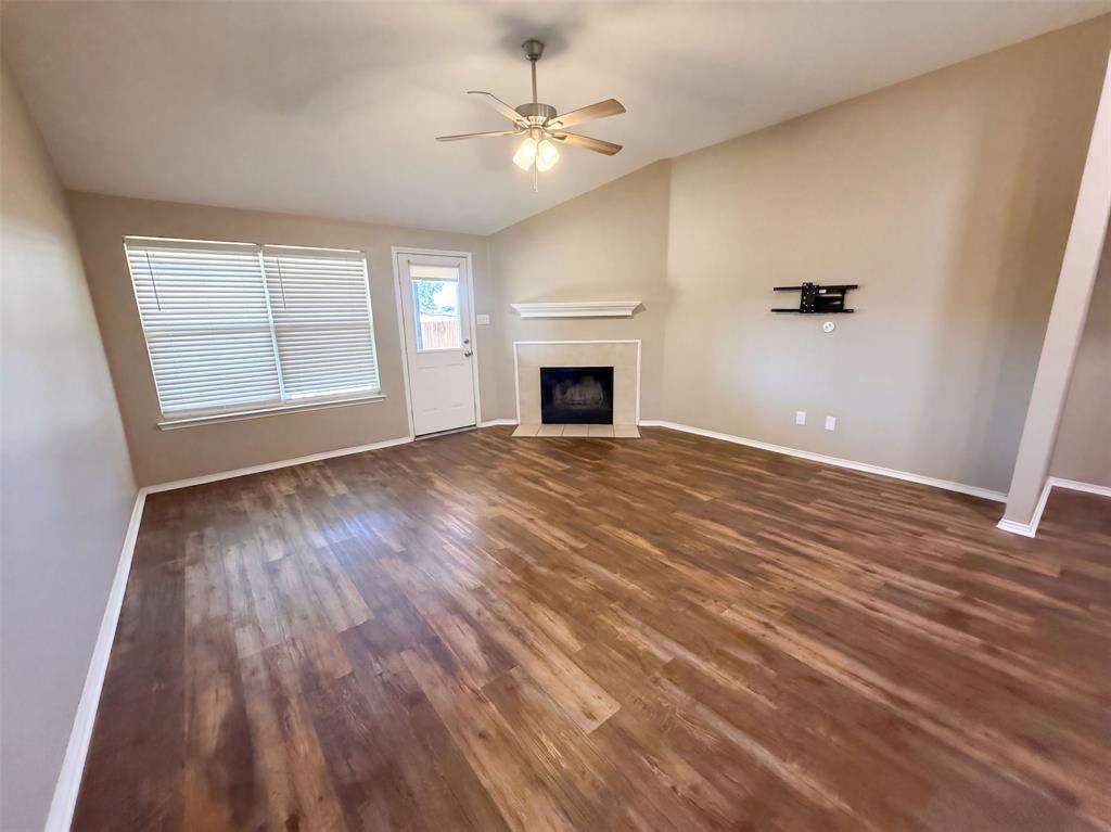 809 Canyon Cove Drive