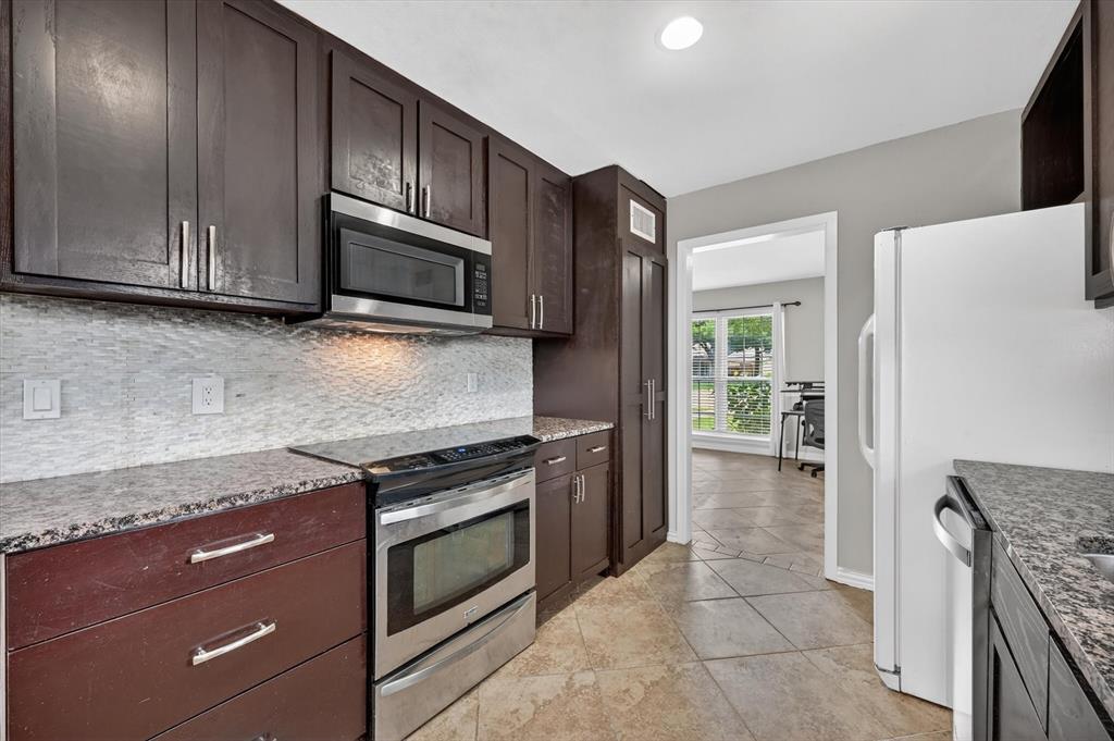 Braeburn Glen - Residential