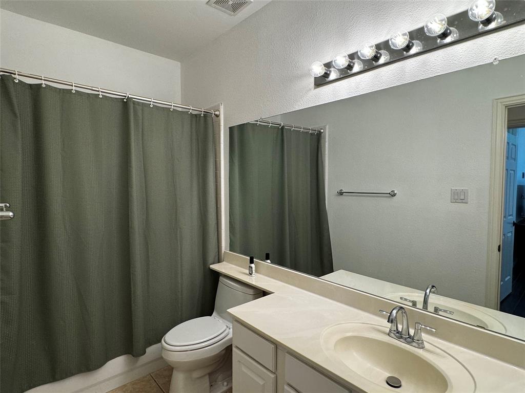 Churchill Crossing Ph B - Residential Lease