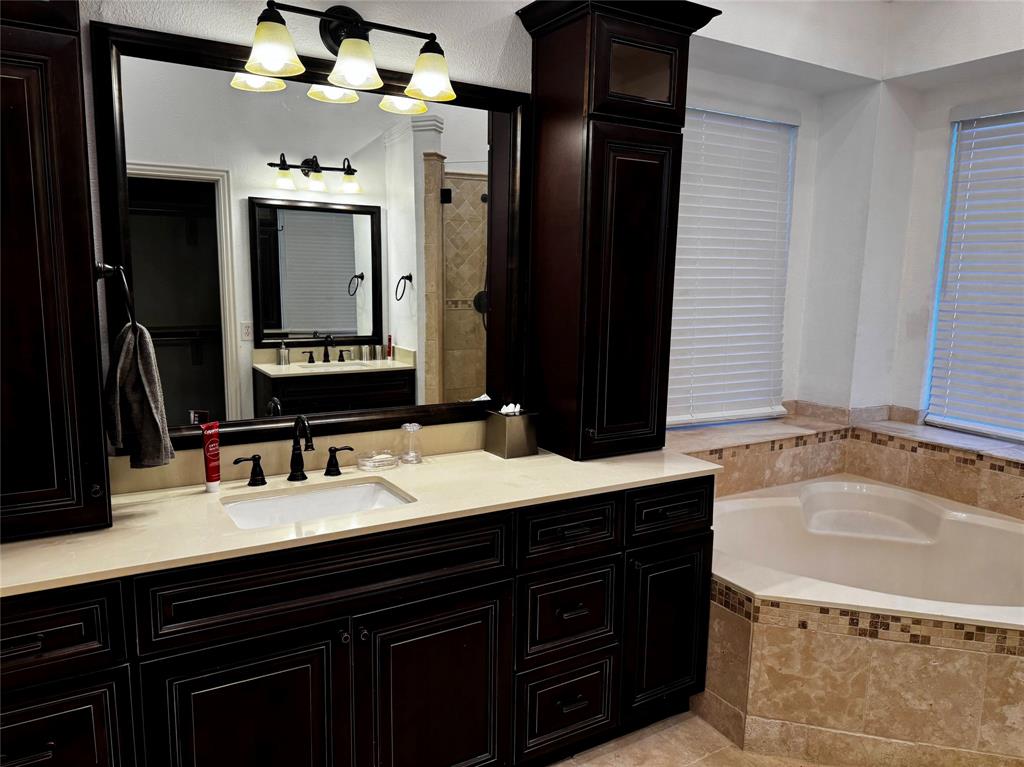 Churchill Crossing Ph B - Residential Lease