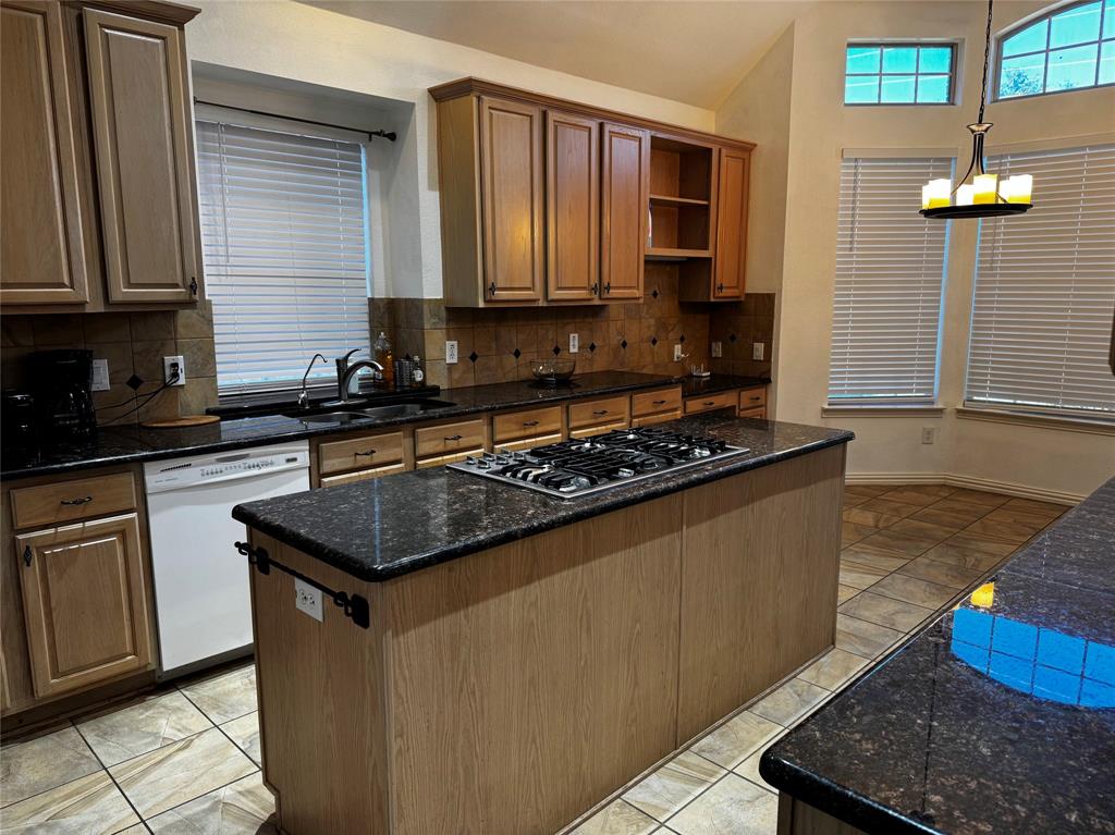 Churchill Crossing Ph B - Residential Lease