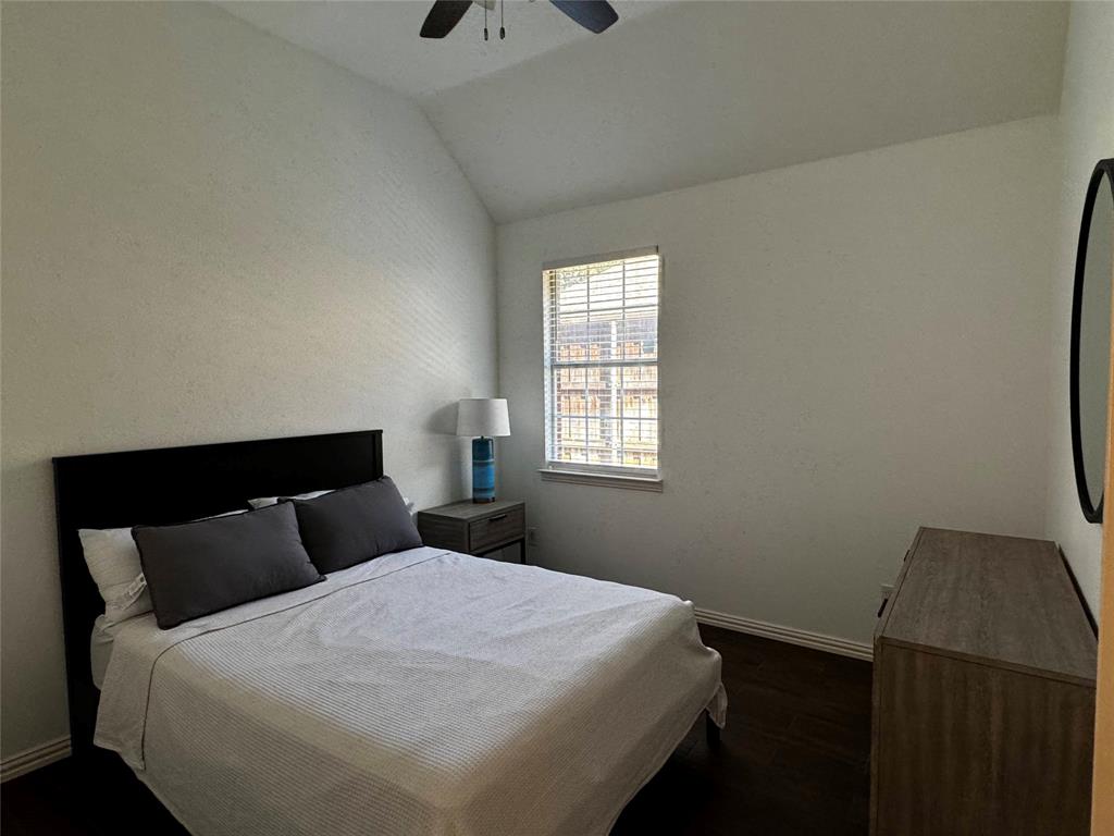 Churchill Crossing Ph B - Residential Lease