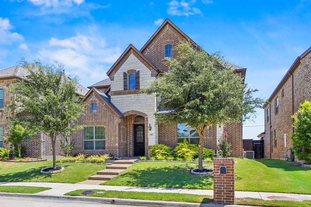 1582 Cromwell Court