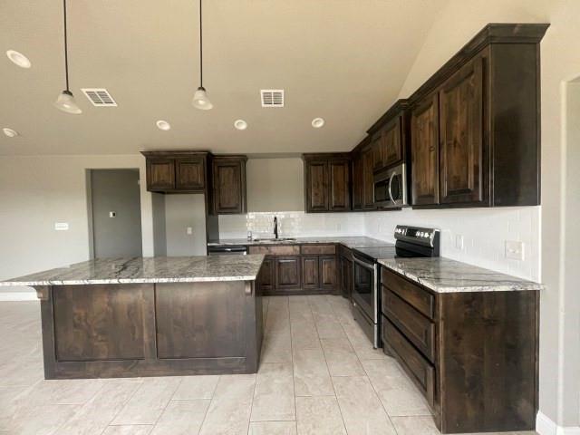 Canyon Creek III - Residential