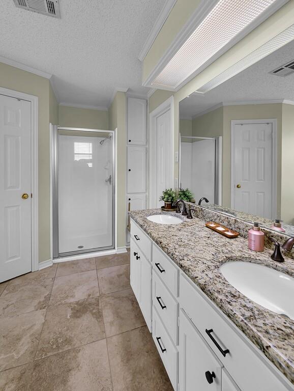 Oak Ridge - Residential