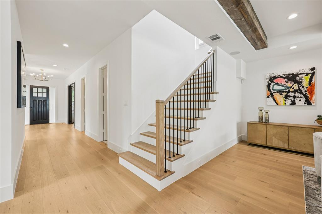 5457 Bonita Avenue