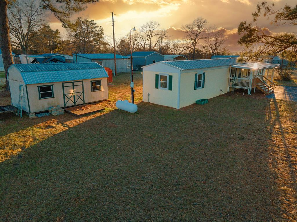 Lake Haven - Residential