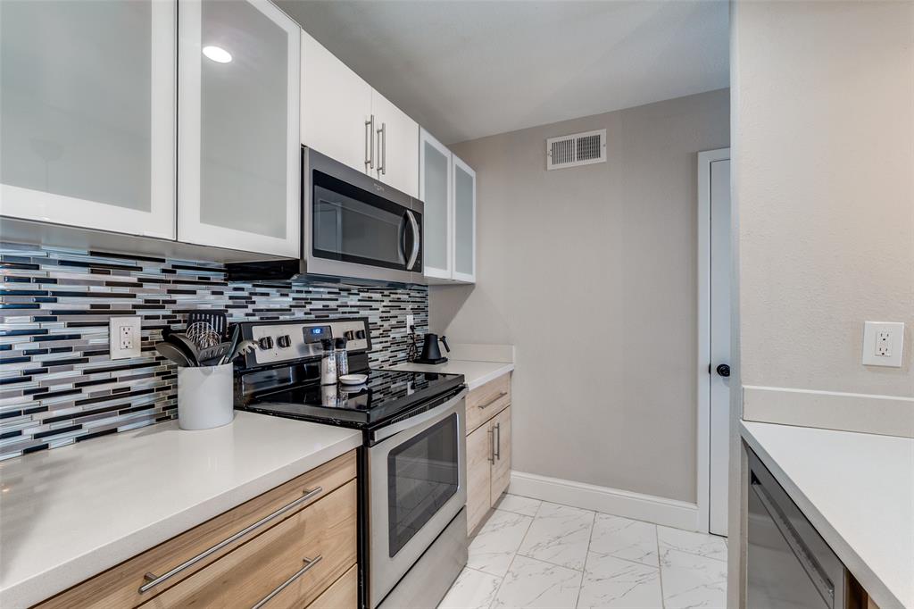 Bella Gardens Condos Bldg 5937 - Residential