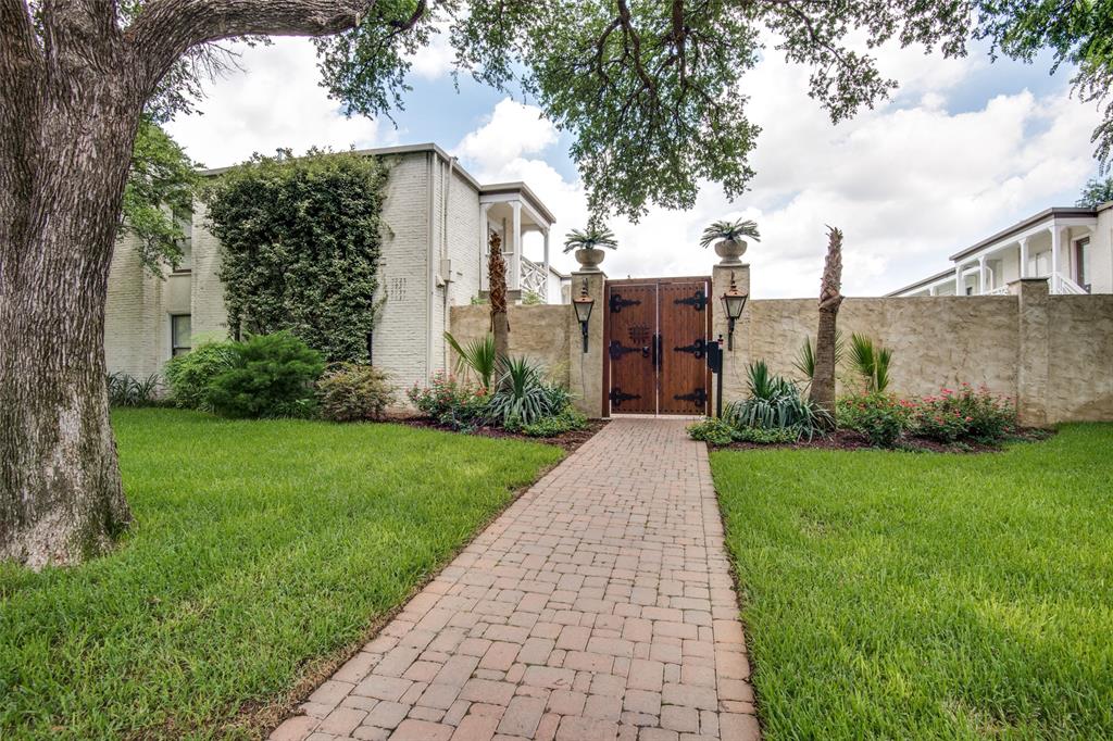 Bella Gardens Condos Bldg 5937 - Residential