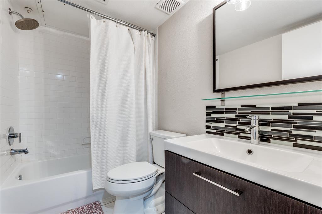 Bella Gardens Condos Bldg 5937 - Residential