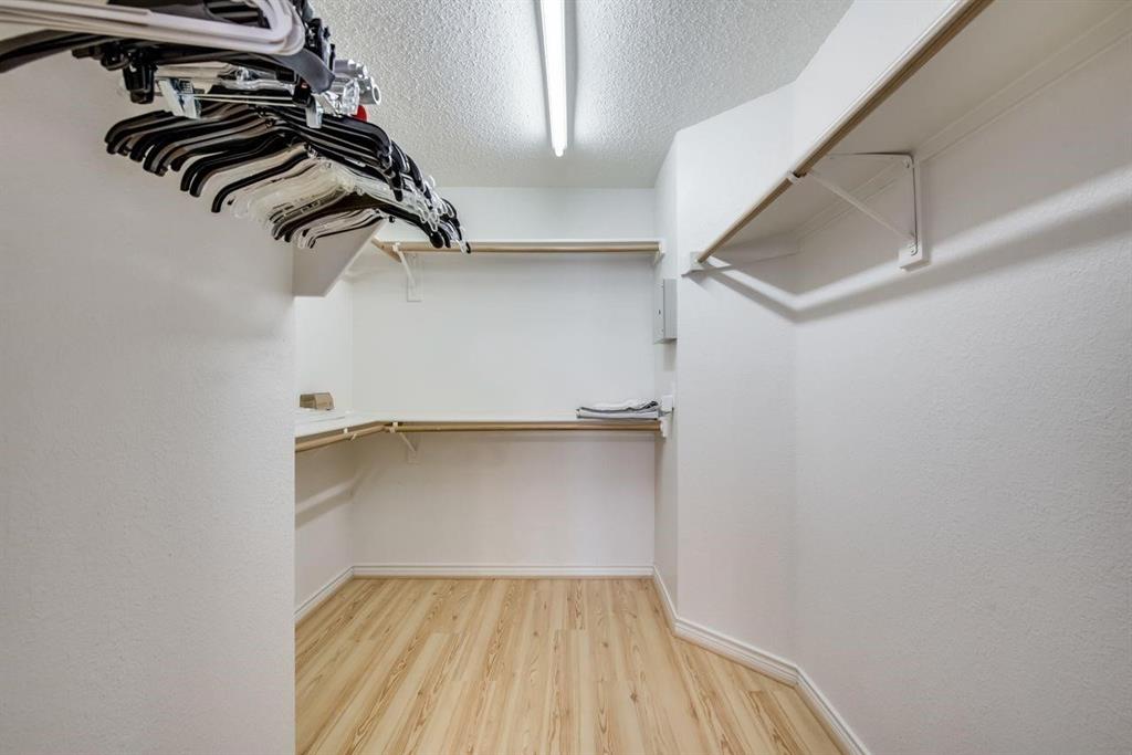 Mansfield, Texas 76063, United States, 3 Bedrooms Bedrooms, ,2 BathroomsBathrooms,Residential,Pending,118203