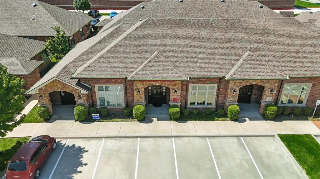 425 Old Newman Road 203