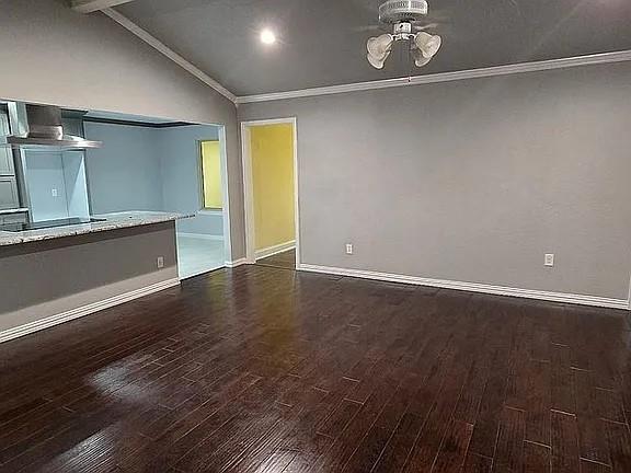 509 Royal Valley Road