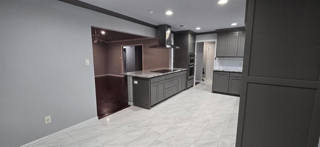 509 Royal Valley Road