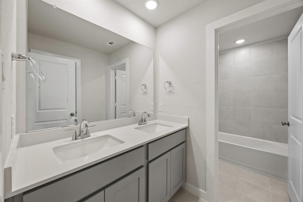 Ambergrove - Residential