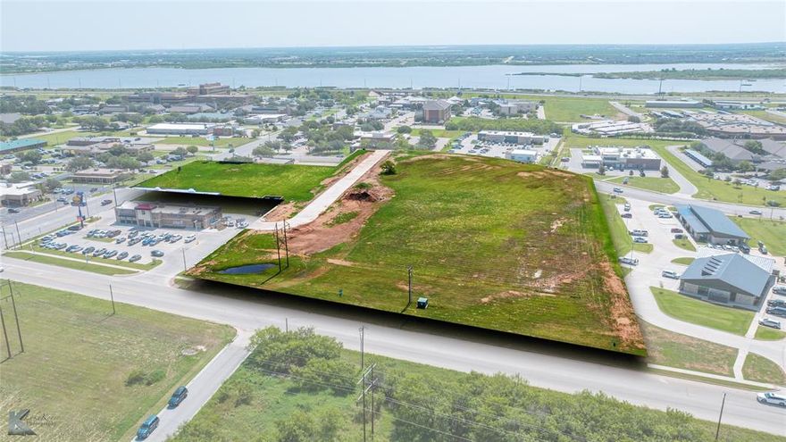 7.2 acres zoned GR. Frontage on Antilley and Memorial still available. Medical, office, and restaurant in surrounding development. Last remaining lot with Antilley access.