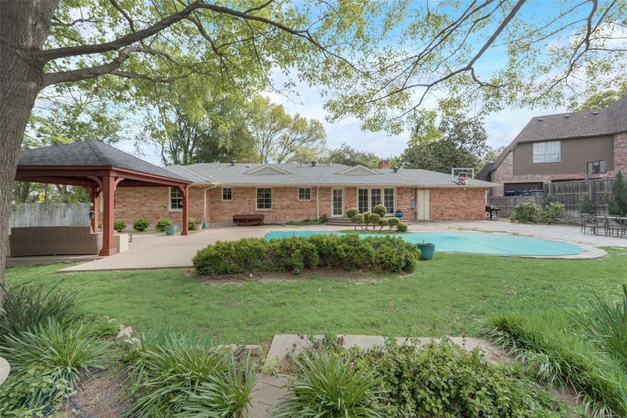 Discover luxury living in this fully renovated home with Restoration Hardware features, nestled in the highly sought-after neighborhood PRESTON HOLLOW. Meticulous craftsmanship is evident throughout, with designer touches enhancing every corner. Gourmet kitchen make entertaining a breeze. Outside, the backyard paradise awaits, boasting an inviting pool oasis surrounded by lush landscaping. With the potential to expand or enjoy turnkey living, this property offers versatility and endless possibilities. Don't miss your chance to experience the epitome of elegance and comfort in this exceptional home. 
Oversized Lot 114x150. 
Live for showing!