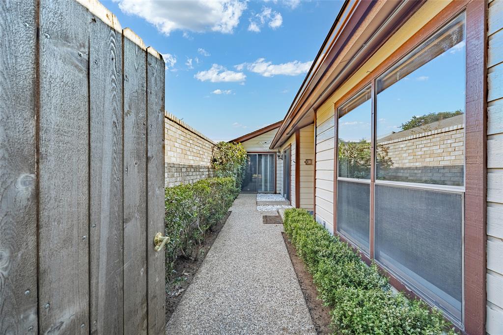 2216 Winter Sunday Way