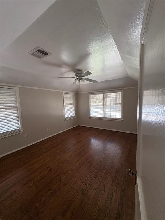 Dallas, Texas 75206, United States, 2 Bedrooms Bedrooms, ,2 BathroomsBathrooms,Residential,Active,186824