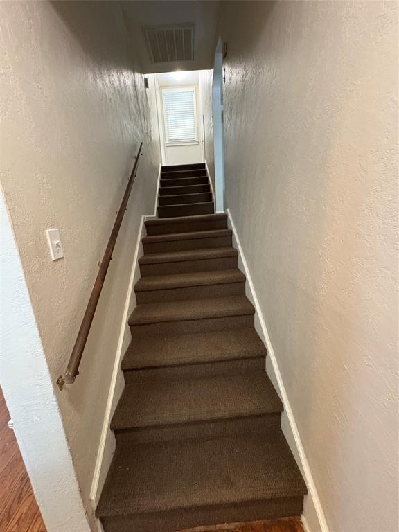 Dallas, Texas 75206, United States, 2 Bedrooms Bedrooms, ,2 BathroomsBathrooms,Residential,Active,186824