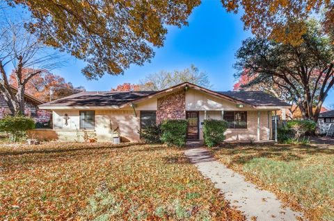 A home in DeSoto