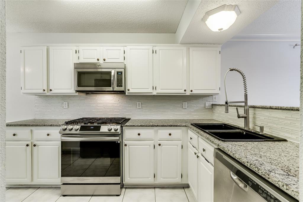 Grapevine, Texas 76051, United States, 3 Bedrooms Bedrooms, ,2 BathroomsBathrooms,Residential,Active,123129